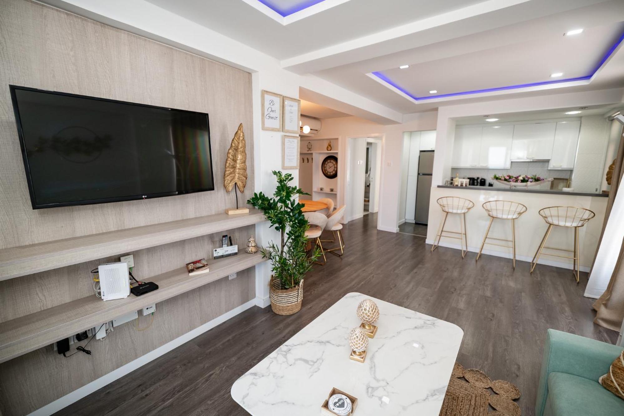 Lazuli Beachfront Sea View Ap144 Larnaca Exterior photo